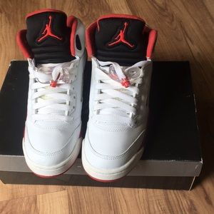 Air Jordan 5 Retro